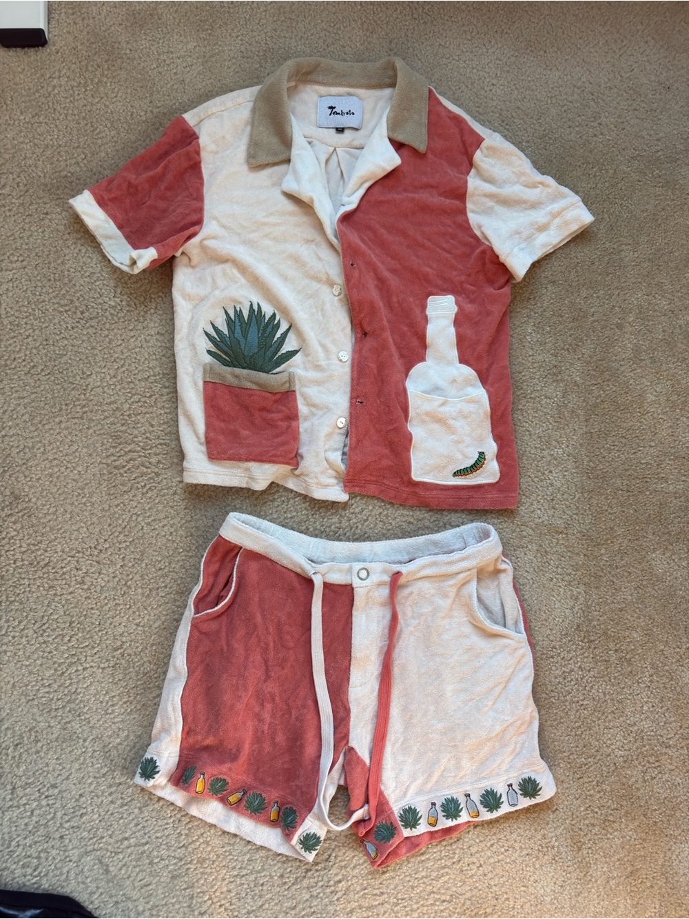 Tombolo Coral & Cream Terry Set with Plant and Bottle Motifs